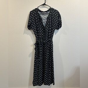 LOFT Black and White Geometric Long Sleeve Dress